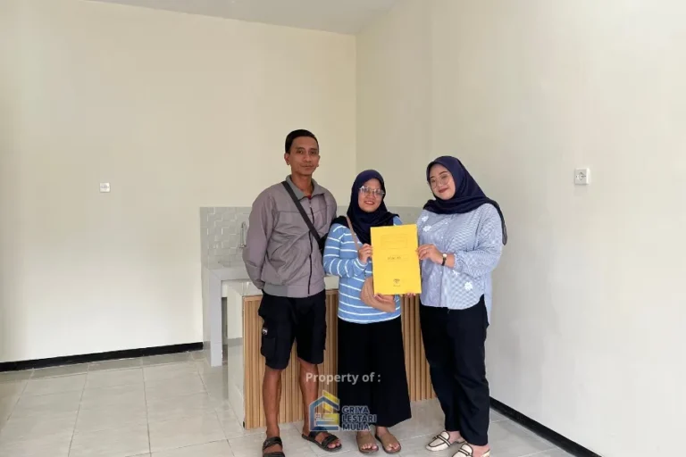 Foto Serah Terima Unit Rumah Subsidi dan Komersil di Perumahan Griya Lestari Mulia
