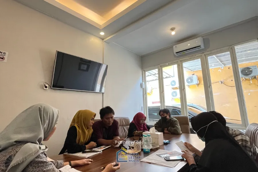 Tandatangan Realisasi Rumah Griya Lestari Mulia dengan BTN Syariah Surabaya dan Notaris Hilda Pasuruan